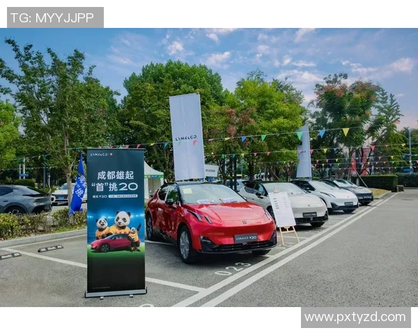 成都足球队挑战赛特别报道：从低谷到巅峰的奋斗与突破之路