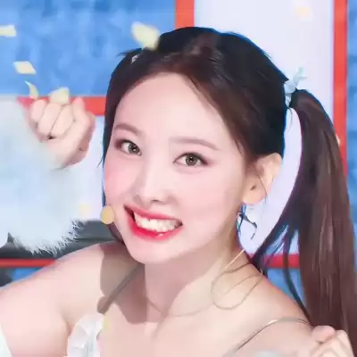 郝依霜